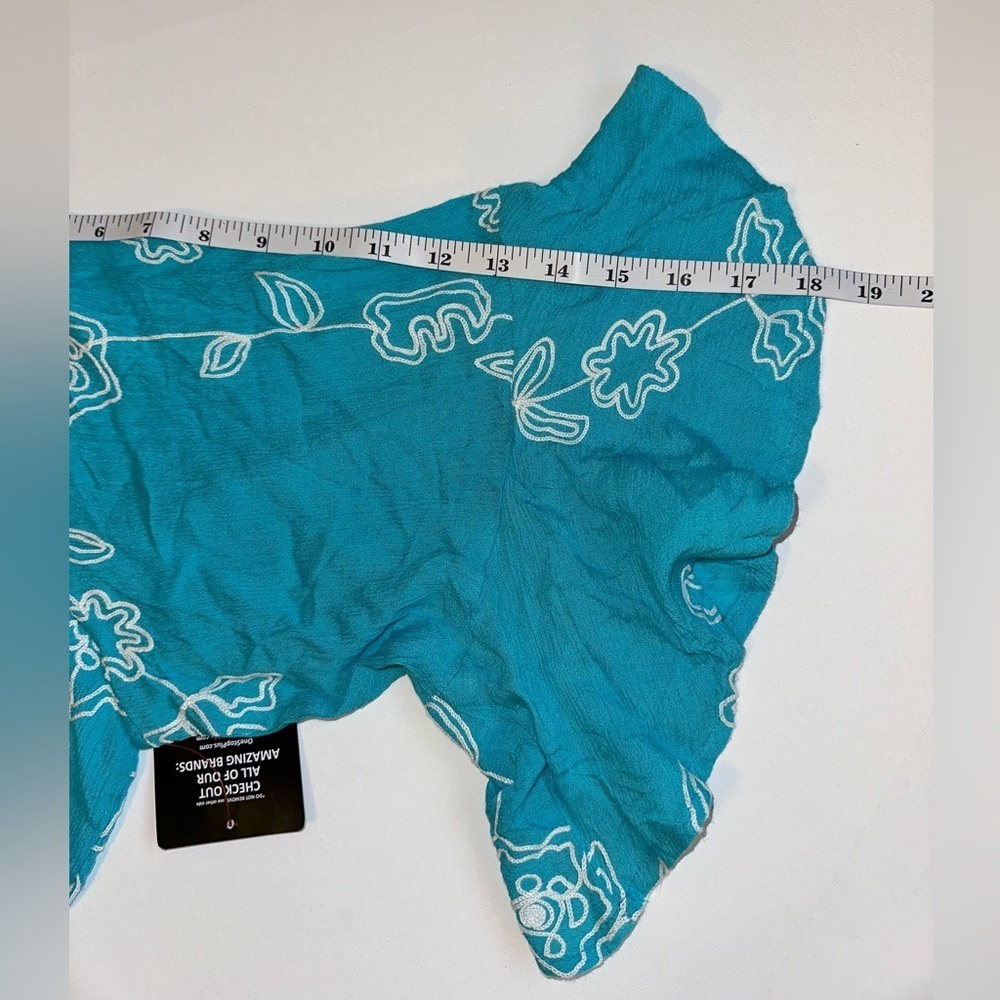 Catherines Blue Tunic Top Women’s 1X NWT Bell Sleeves Keyhole Back Rayon Flowy - Picture 12 of 12